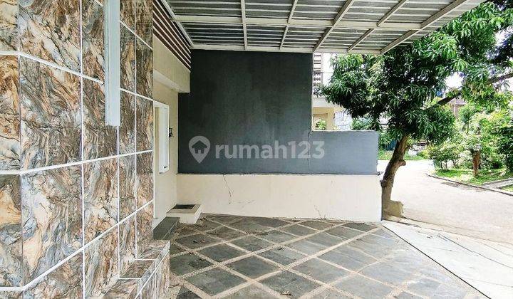 Rumah Hook 2 Lantai Di Citra Grand Cibubur 2