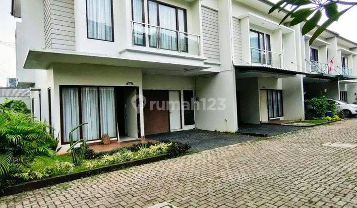 Rumah Town House 2 Lantai Hook  Di Kebagusan Jak Sel 2