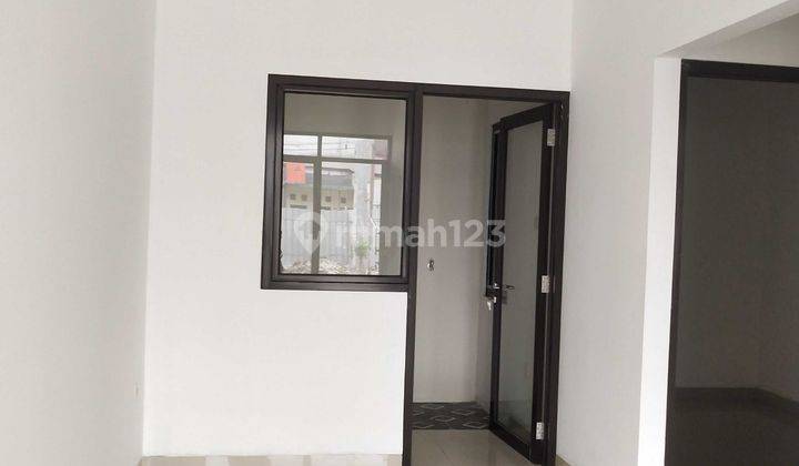 Rumah Dijual Dekat Graha Bintaro Design Modern Harga Terjangkau 2