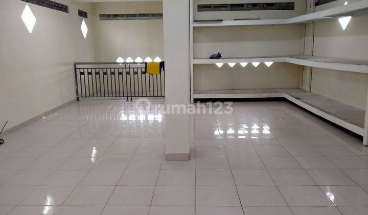 Ruko 4 Lantai Disewakan, Lokasi Strategis Dekat Ke St,ka Tebet, Busway 1