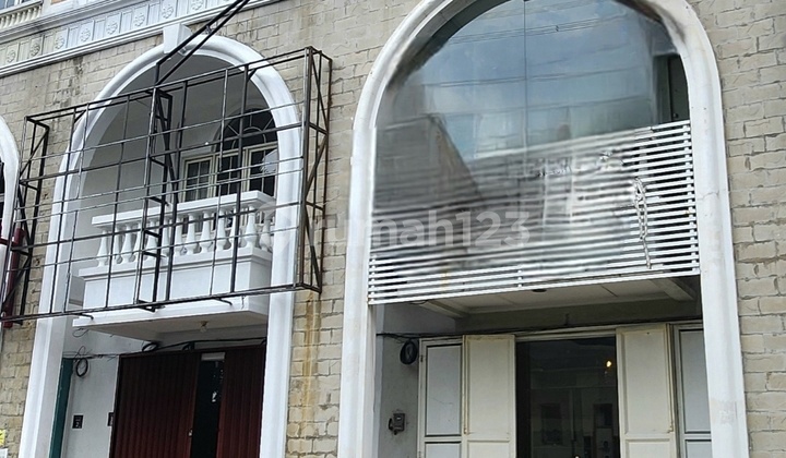 Ruko Gading Serpong Hadap Jalan Lokasi Belakang Mall SmS Ruko Gading Serpong Hadap Jalan Lokasi Belakang Mall SmS