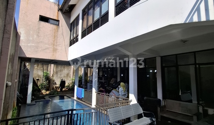 Rumah Bintaro ada Kolam Renang Bisa Untuk Kantor