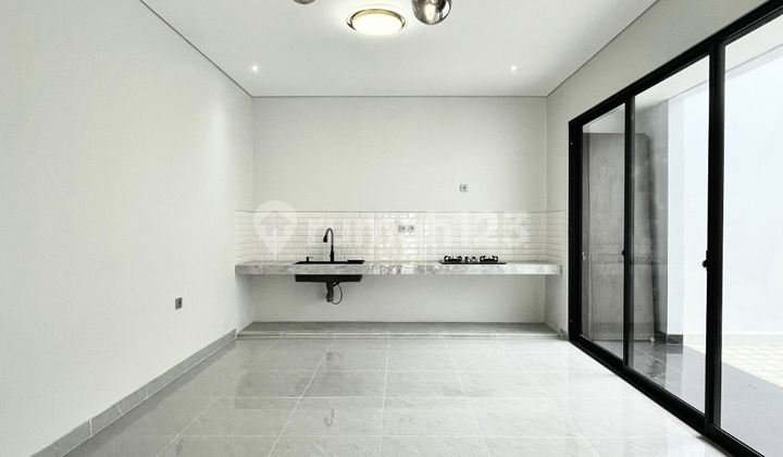 Rumah Griya Loka Bsd Baru Jadi Cakep Banget 2