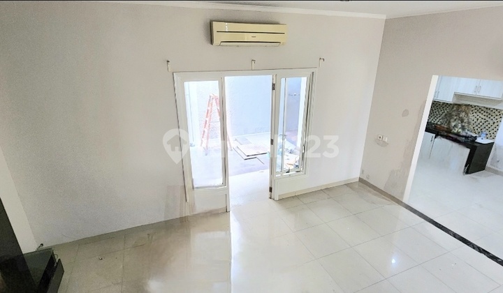 Rumah PHG Gading Serpong Dekat Mall SMS Jual Cepat 2