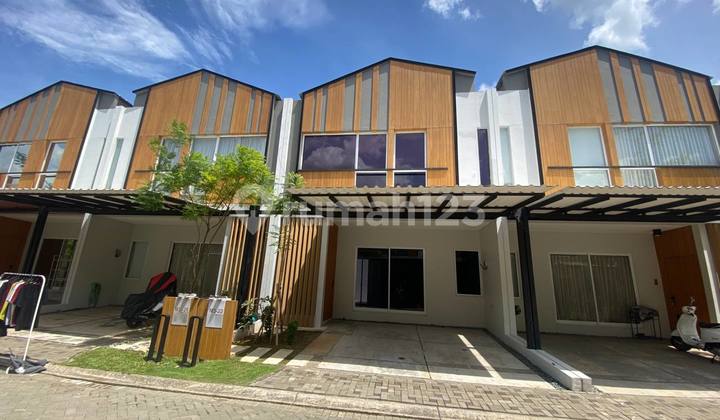 Rumah Bintaro Dekat Mall BXC Siap Huni 4 Kamar Tidur