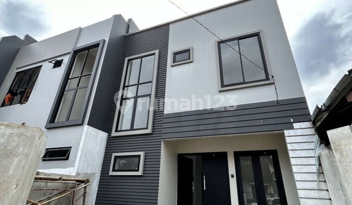 Rumah Bsd Griya Loka Siap Pakai