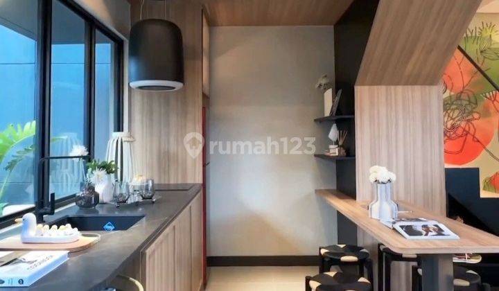 Dijual Rumah 2 Lantai Kpr Dp 0% & Free Biaya Akad Bank Lokasi Lippo Bekasi 2