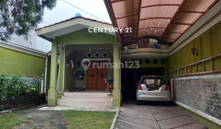 Rumah 2 Lantai Daerah Utan Kayu Jakarta Timur 2