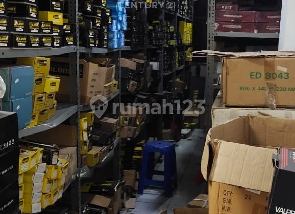 4-Story Shophouse Highly Strategic for Printing Business in the State 2