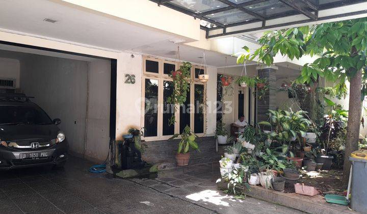 Rumah siap huni , termurah , di Duren sawit , Buaran 2 Lantai SHM 2