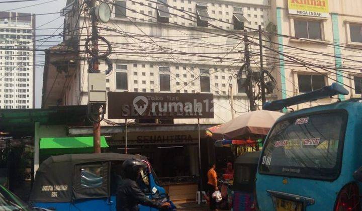 Rukan 3,5 Lantai.x ,
*KEBAYORAN LAMA 31 ,*
*Jakarta Selatan ,* 1