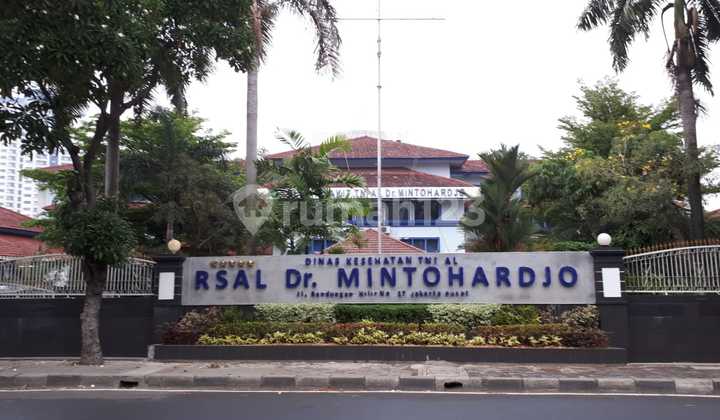 Nice Strategic House Bendungan Hilir Central Jakarta 2