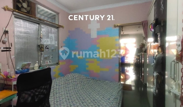 For Sale House in Johar Baru Area Central Jakarta