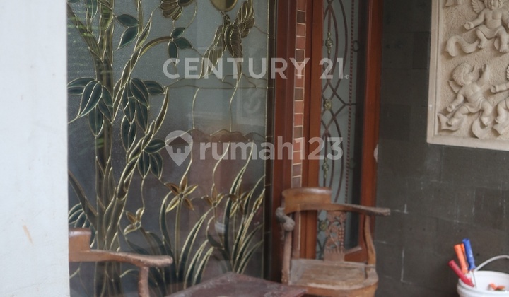 LARGE OFFICE HOUSE VERY STRATEGIC IN BINTARA 2