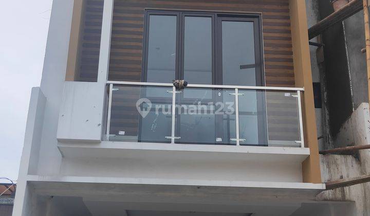 Rumah murah scandinavian dekat gerbang tol Kukusan dan kampus UI Beji Depok  1