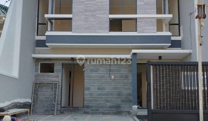 Rumah New Minimalis siap huni lokasi Sutorejo Prima Surabaya  1