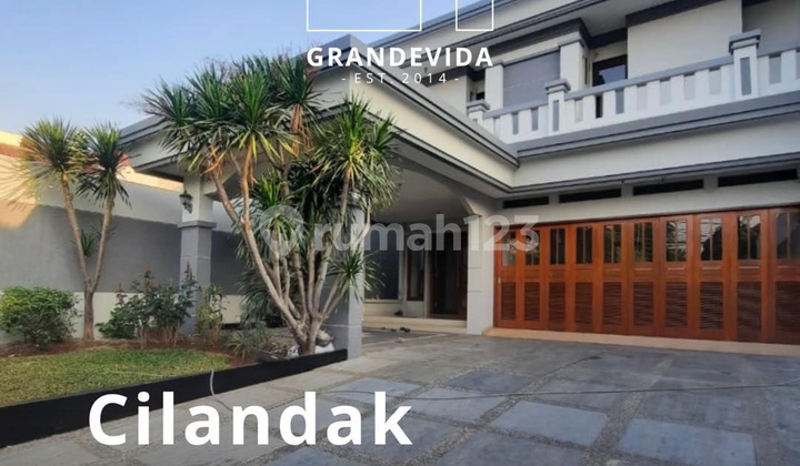 Premium Location Design Minimalis Modern Terawat Dan Minimalis Di Cilandak Premium Location Design Minimalis Modern Terawat Dan Minimalis Di Cilandak