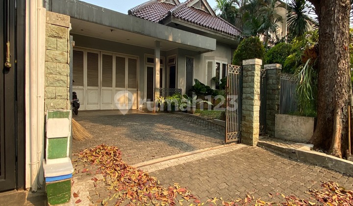 Old House Needs Renovation, Serene and Comfortable Environment, Strategic Location, Pindok Indah Old House Needs Renovation, Serene and Comfortable Environment, Strategic Location, Pindok Indah