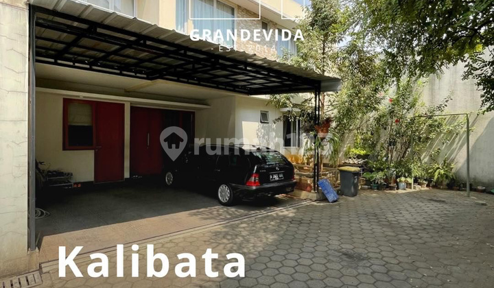 Rmh Dalam Townhouse Terawat Dan Siap Huni Bangunan 2 Lantai Di Kalibata Tengah