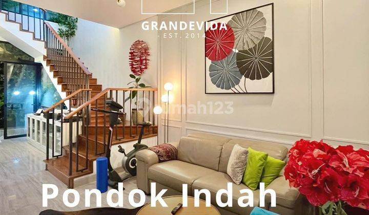 Design Minimalis Rumah Cantik Bangunan 3 Lantai Plus Rooftop Terrace Pondok Indah 1