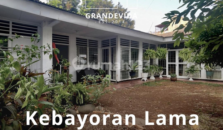 Hitung Tanah Dalam Compund Bangunan 1 Lantai Kebayoran Lama Jakarta Selatan