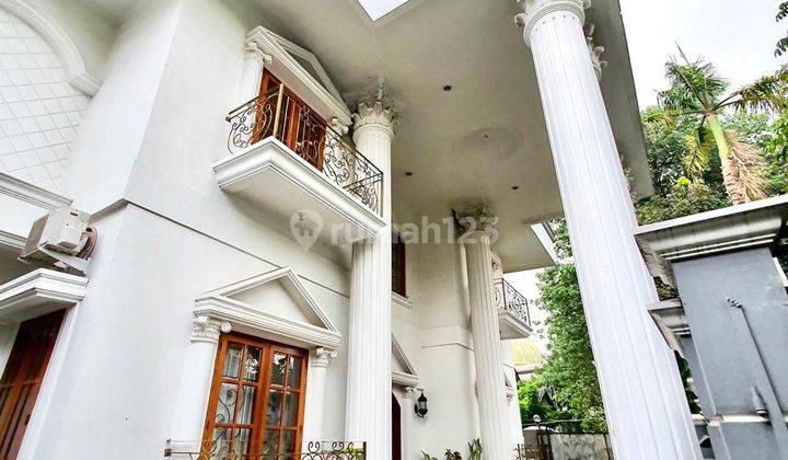 Prime Location Classic House Bangunan 2 Lantai Terawat Dan Siap Huni 2