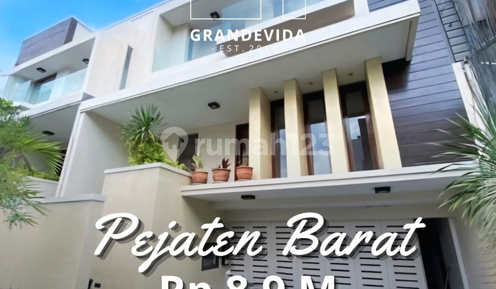 SUPER STRATEGIS DEKAT KE KEMANG DALAM TOWNHOUSE ADA PRIVATE POOL DI PEJATEN BARAT