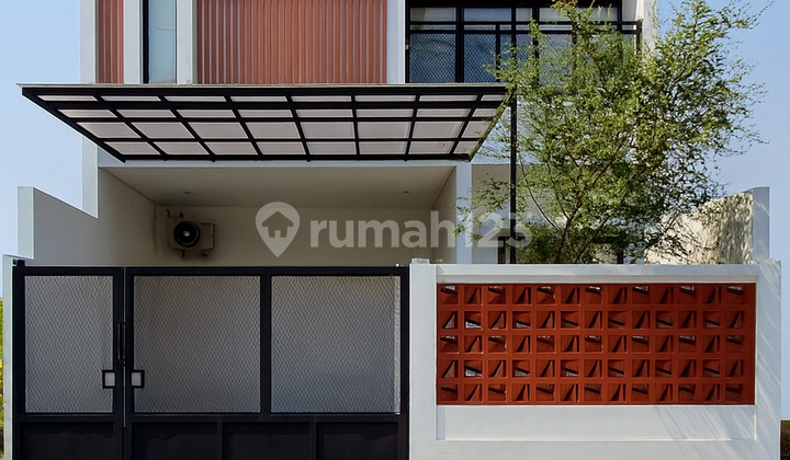 Rumah 2 Lantai Rooftop Luas Dalam Townhouse Pondok Labu Dekat Tol Rumah 2 Lantai Rooftop Luas Dalam Townhouse Pondok Labu Dekat Tol