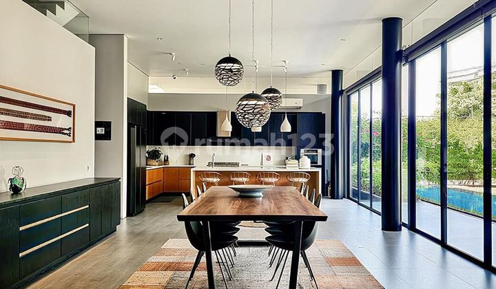 Rumah 2 Lantai Modern Tropis Semi Furnished Siap Huni Di Ampera Cilandak 2