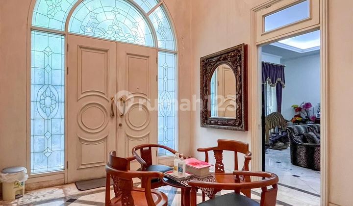 Strategic Location House Near Kuningan Business Area, Hook Position 2