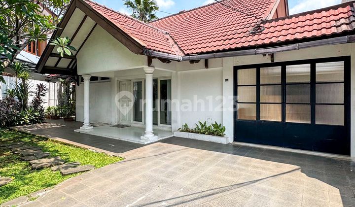 Rumah 1 Lantai Dalam Kompleks Dekat Senopati Scbd Kebayoran Baru