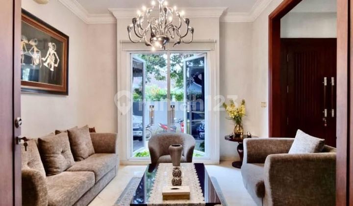 Rumah 2 Lantai Halaman Luas Private Pool Siap Humi Dekat Tol Dan Mrt Cilandak 2