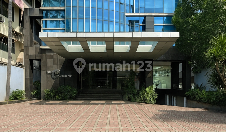 Gedung 3 Lantai Plus Basement Kawasan Strategis Setiabudi Kuningan Pancoran Dekat Njop