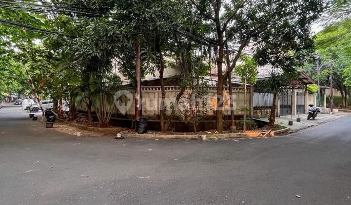 Old House Land Count Hook Position Strategic Area Kebayoran Baru 2