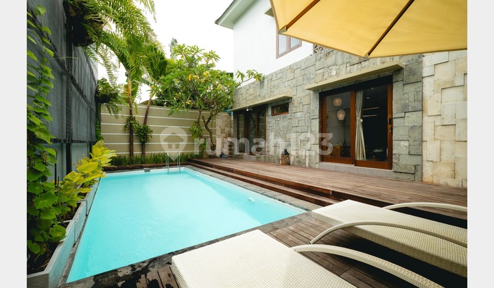 Beautiful Modern Tropical Style Villa For Sale Located In Jimbaran - Bali