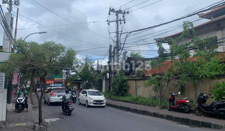 Land strategic location  Main road peritenget