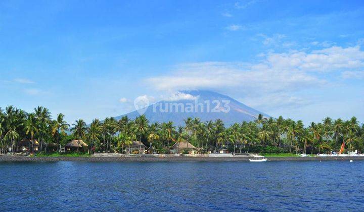 PRIVATE BEACHFRONT VILLA & RESORT IN TULAMBEN ,KARANGASEM ,BALI FOR SALE FREEHOLD  2