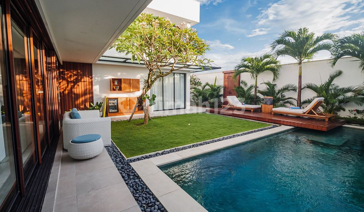 LUXURY 4  BEDROOM VILLA MODERN CONFORTABLE LIVING SPACE 2