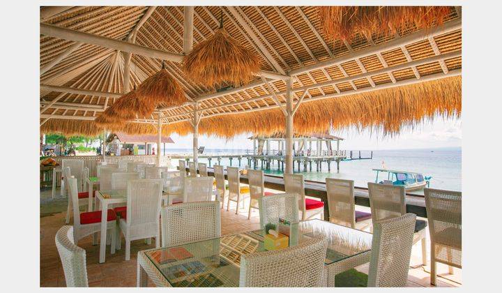 HOTEL 15 ROOMS BEACH FRONT GOOD FOR INVESTMENT PRIME LOCATION AT GILI MENO LOMBOK 1