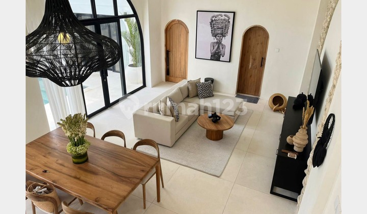 4 Bedrooms Villa Minimalist Modern Style Location Goa Gong Jimbaran