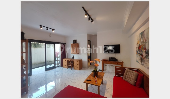 4 Bedroom Minimalist House in a Strategic Location at Kerobokan