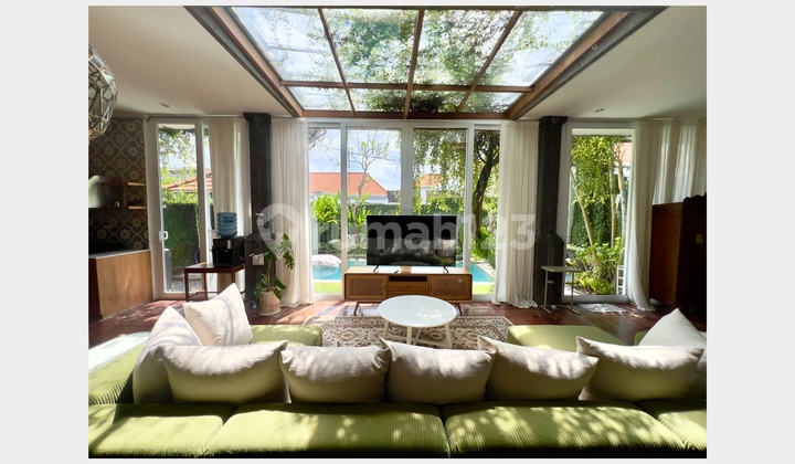 3bedrooms Tropical Modern Villa At Berawa Canggu 3bedrooms Tropical Modern Villa At Berawa Canggu