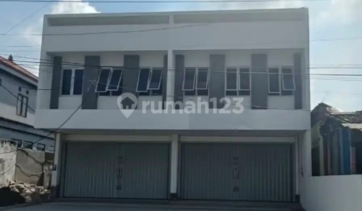 New Shophouse Strategic Location in Denpasar Business Center