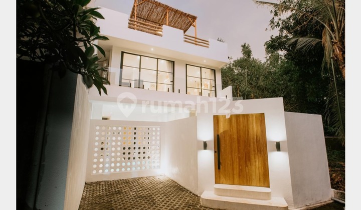 3 Kamar Tidur Modern Style Villa Lokasi Strategis di Pererenan Canggu 3 Kamar Tidur Modern Style Villa Lokasi Strategis di Pererenan Canggu