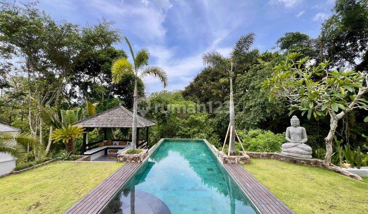 Discover A Hidden Gem 5 Bedrooms A Colonial modern Tropical Retreat , River View And Junggle Location At Munggu Canggu  1