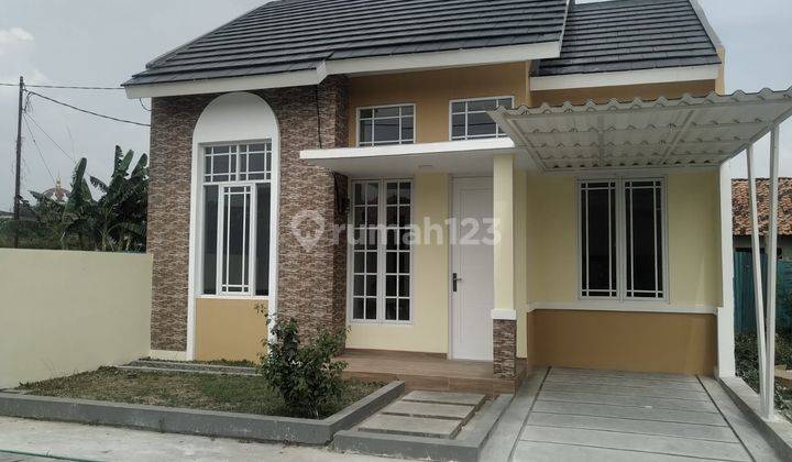 RUMAH KONSEP TOWN HOUSE DAN STRATEGIS 5 MENIT KE STASIUN KRANJI 1