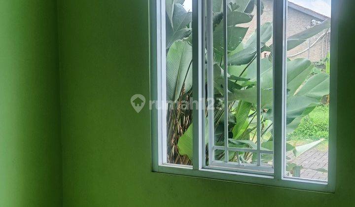 RUMAH KONSEP TOWN HOUSE DAN STRATEGIS 5 MENIT KE STASIUN KRANJI 3