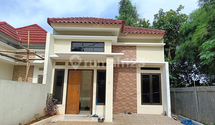 RUMAH BAGUS HARGA EKONOMIS 15 MENIT KE TOL JATIWARNA