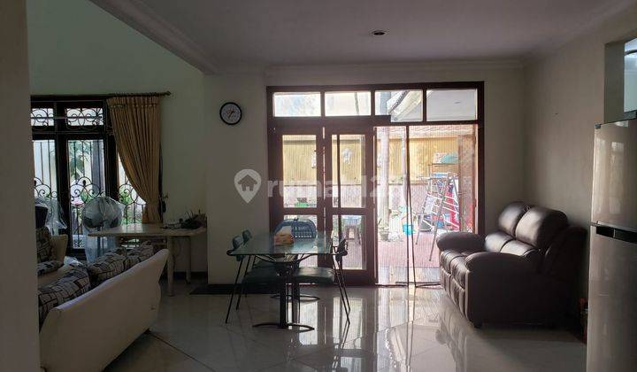 RUMAH VILLA BUKIT MAS SURABAYA MEWAH TERAWAT 2