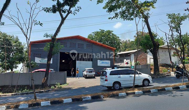 Disewakan gudang siap pakai raya ngalian 1